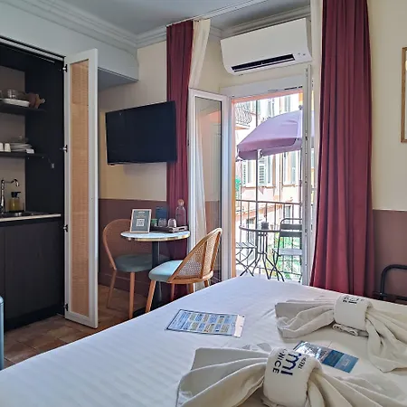 Hotel Au Picardy Nice