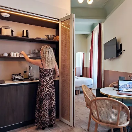 Au Picardy Hotell Nice