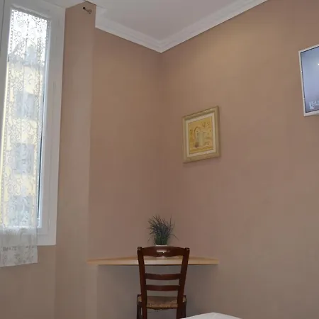 Au Picardy ホテル